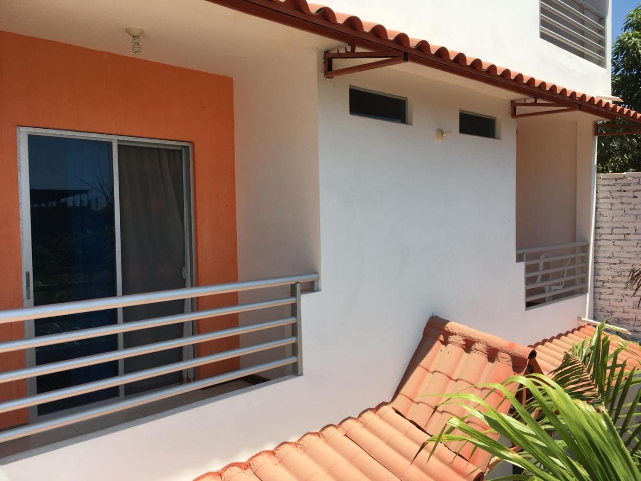 Hôtel Haus Quentin à Puerto López Extérieur photo