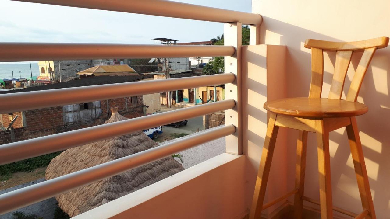 Hôtel Haus Quentin à Puerto López Extérieur photo